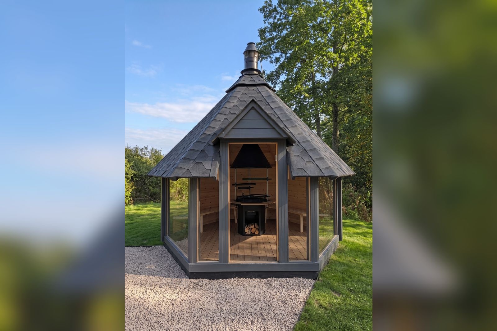 Гриль-домик Кота 9 с остеклением, 9 м²